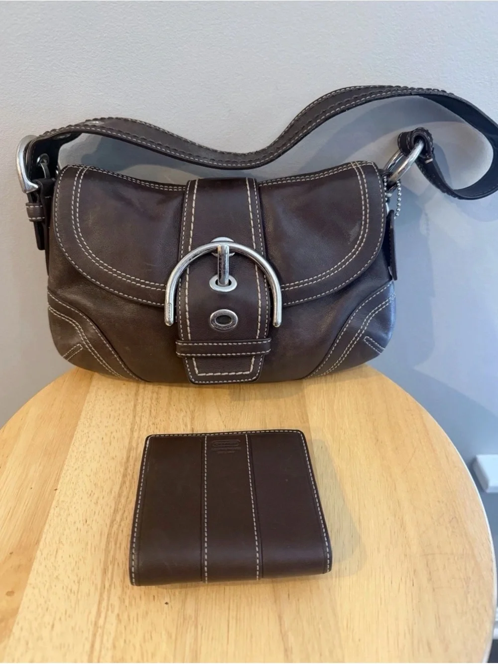 Vintage Coach Brown Soho Hobo Shoulder Bag Purse & Wallet Y2K Buckle 10316 - Picture 1 of 16